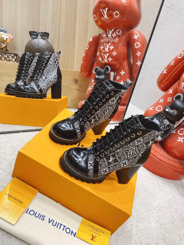 l0*is V*t0n star trail ankle boot 8cm