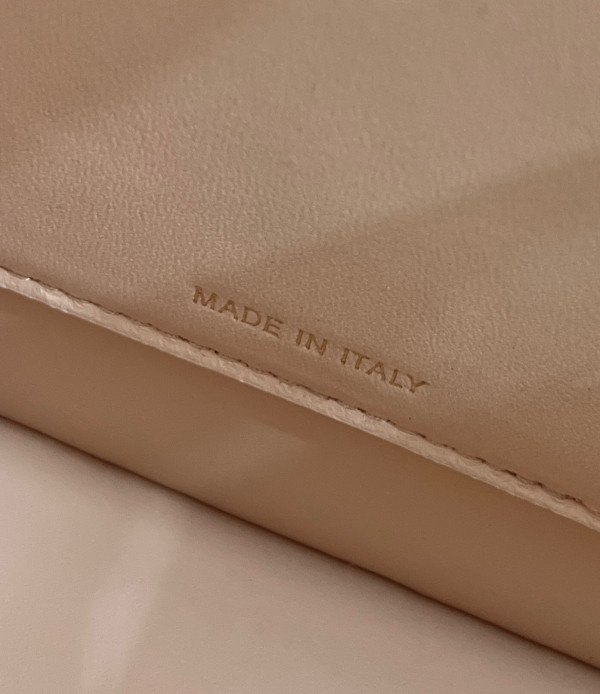 F**di peekabooiseeu-27x21x11cm