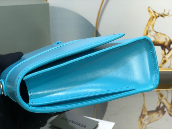 Ba*len*cia*ga  hourglass stretched top handle bag