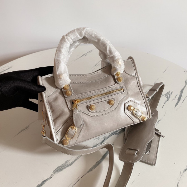 Ba*len*cia*ga classic city