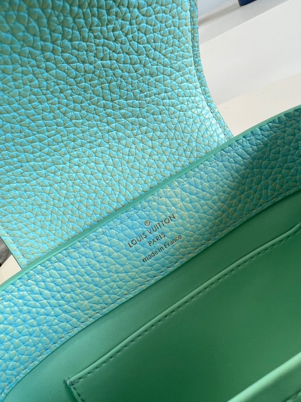 l0*is V*t0n capucines mini