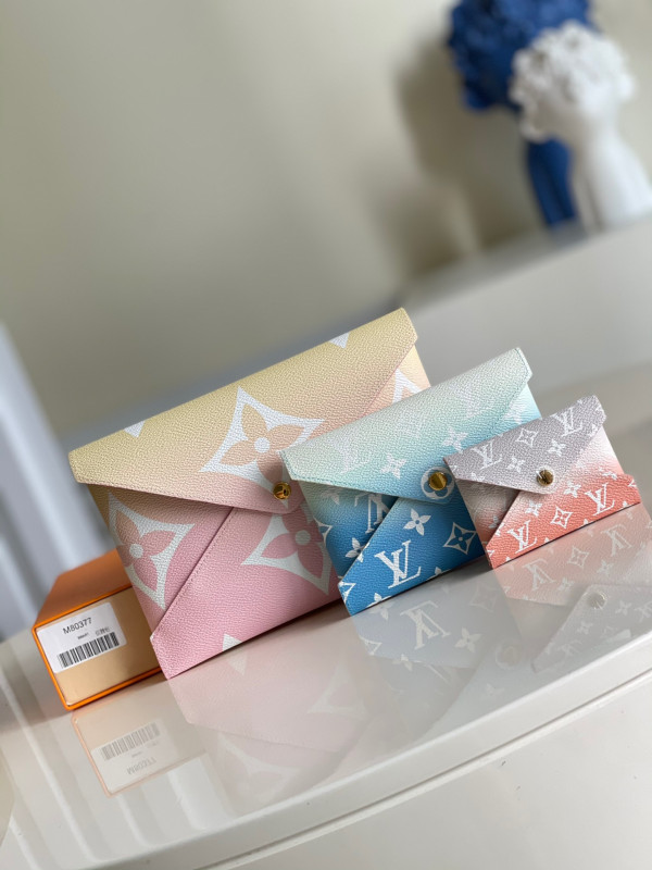 l0*is V*t0n kirigami pochette