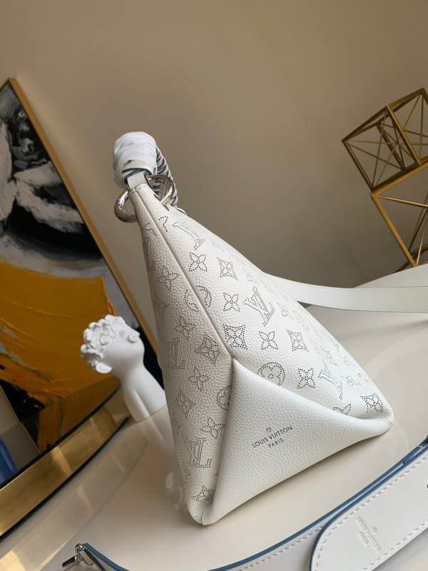 l0*is V*t0n beaubourg hobo mm