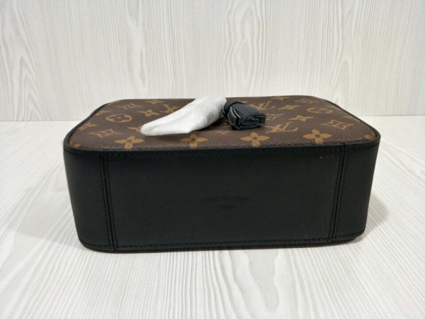 l0*is V*t0n saintonge