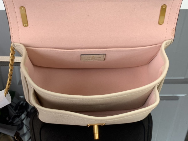 l0*is V*t0n lockme chain pm