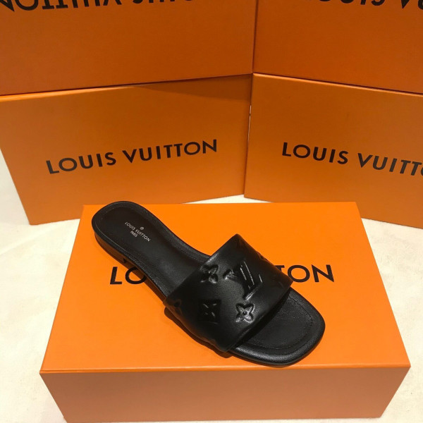 l0*is V*t0n slippers