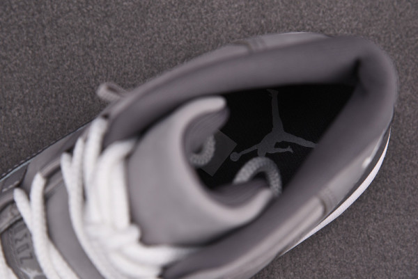 AIR JORDAN 11 RETRO COOL GREY 2021 CT8012-005