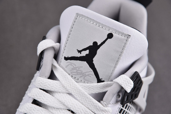 AIR JORDAN 4 “MILITARY BLACK” DH6927-111