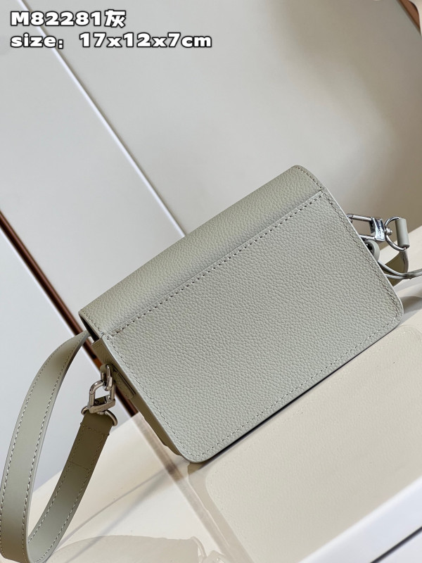 l0*is V*t0n fastline wearable wallet