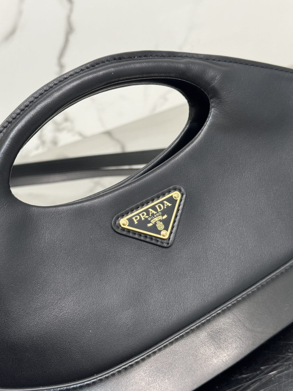 Pra*a crossbody bag 1ba421-32*19*4.5cm