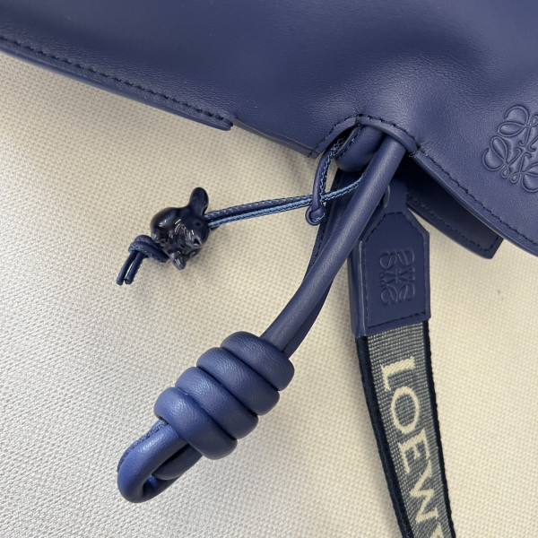 Lowee Flamenco clutch- 24.5*30*10.5cm