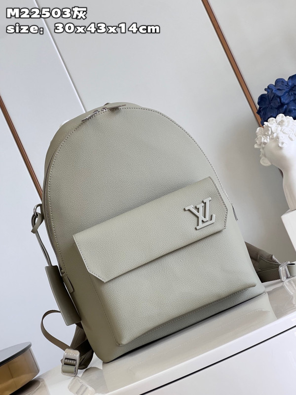l0*is V*t0n takeoff backpack