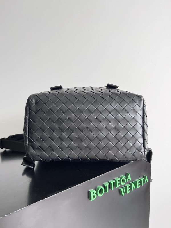 bo*te*ga Ve*ne*ta intrecciato backpack-38*26*15cm