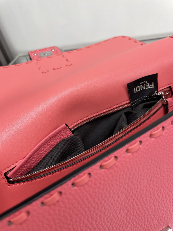 F**di baguette-26*13*6cm