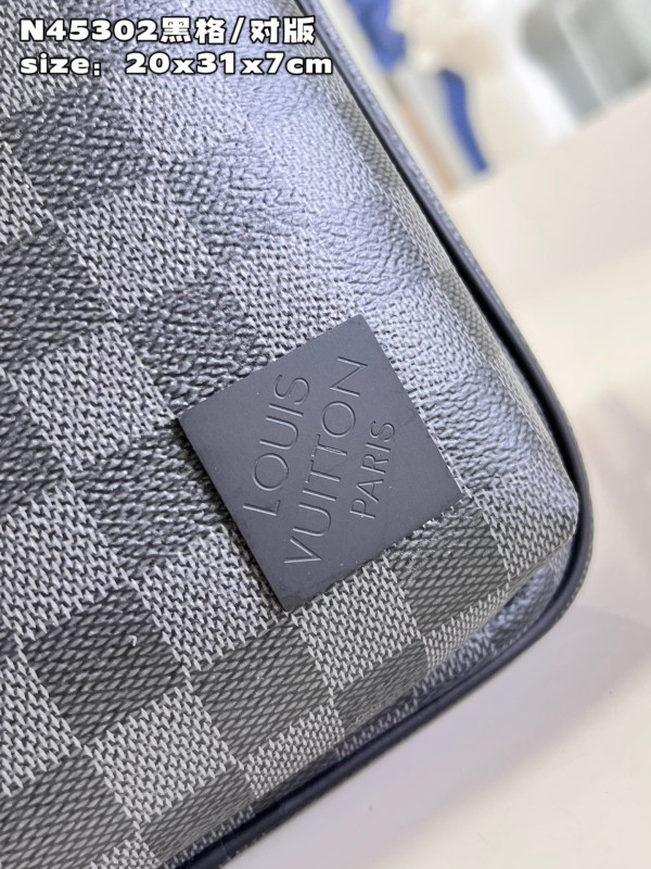 l0*is V*t0n avenue slingbag nm-31*20*7cm