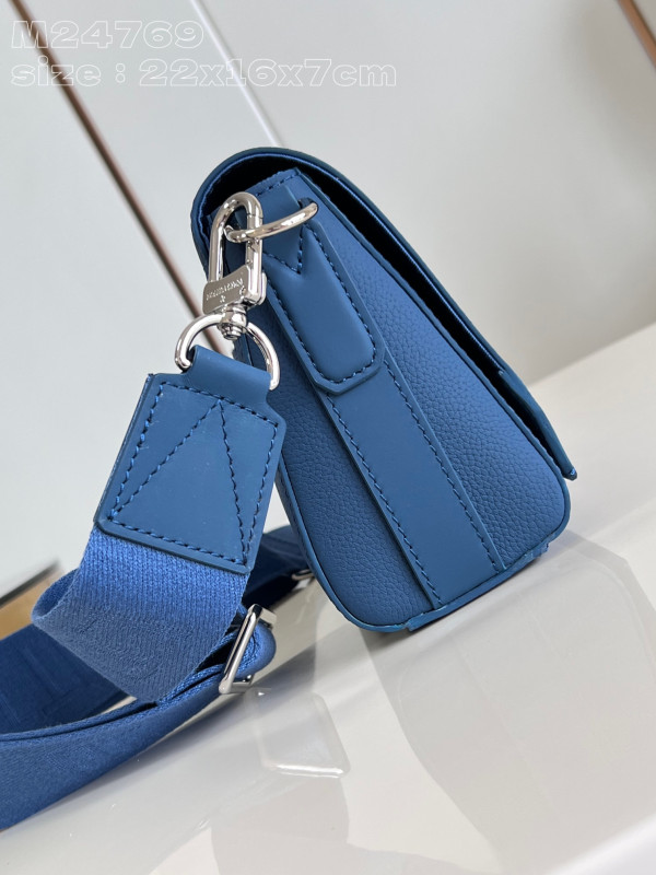 l0*is V*t0n takeoff messenger pm-22*16.5*7cm