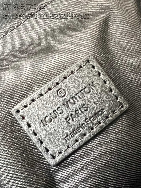 l0*is V*t0n getaway backpack-29*50*15cm