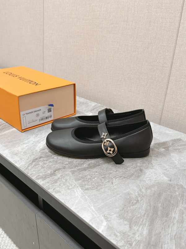 l0*is V*t0n mary jane