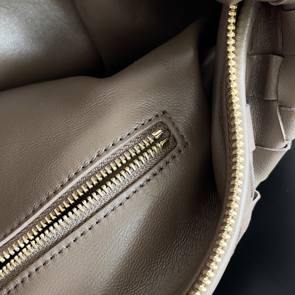 bo*te*ga Ve*ne*ta jodie-48*40*16cm