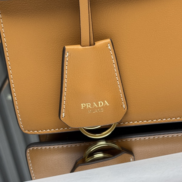 Pra*a soft sound medium leather shoulder bag