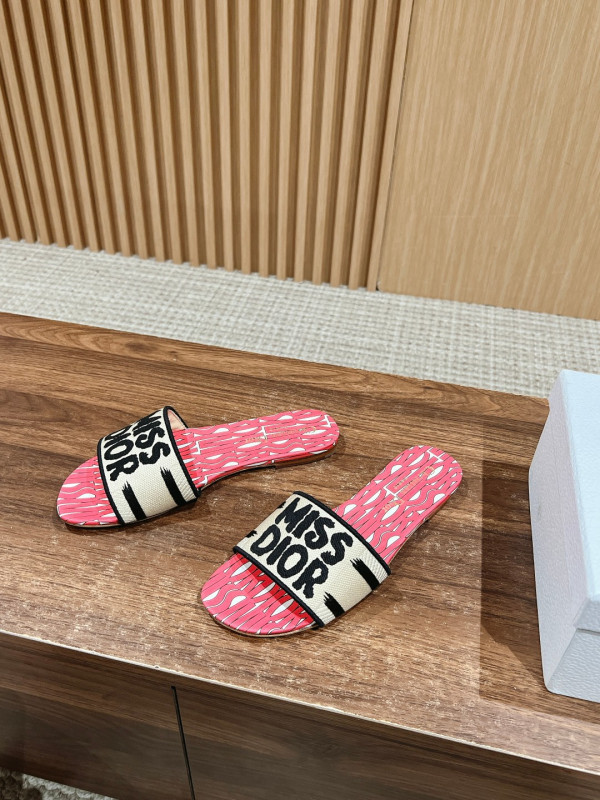 DIRO DWAY SLIDES