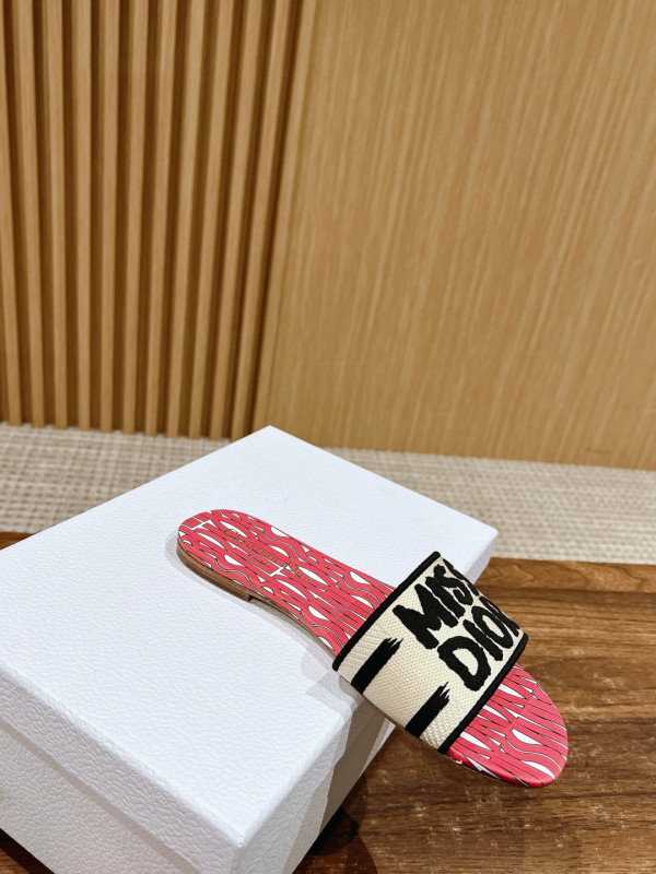 DIRO DWAY SLIDES