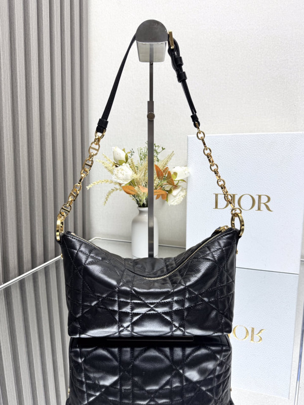 Dirostar Hobo Bag with Chain - 22*14.5*10CM