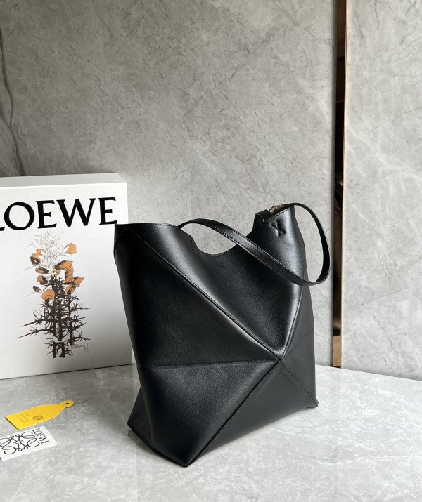 Lowee Puzzle Fold medium Tote - 25.5X14.5X31.5cm