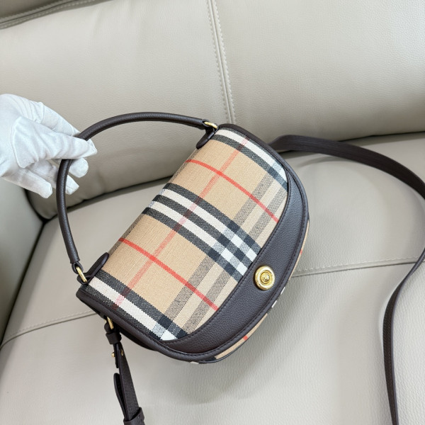 B**rry highlands crossbody bag - 24.5*8*18cm