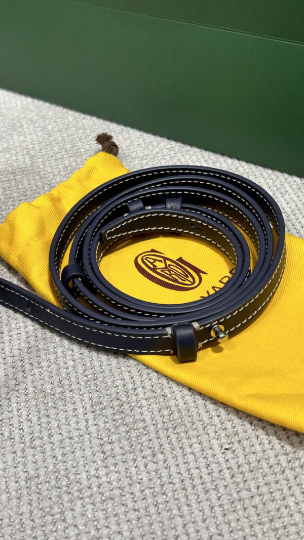 Go*ard beluga  - 23×18.5×8cm