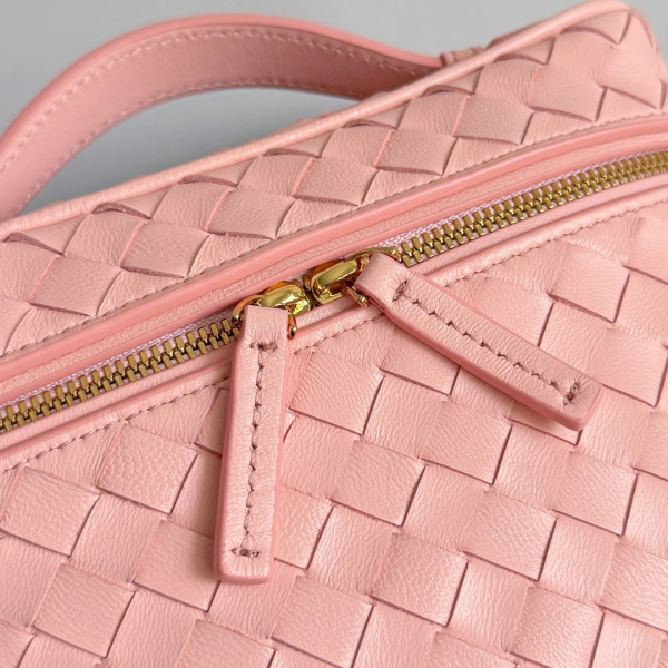 bo*te*ga Ve*ne*ta small soft vanity - 19*14*3cm