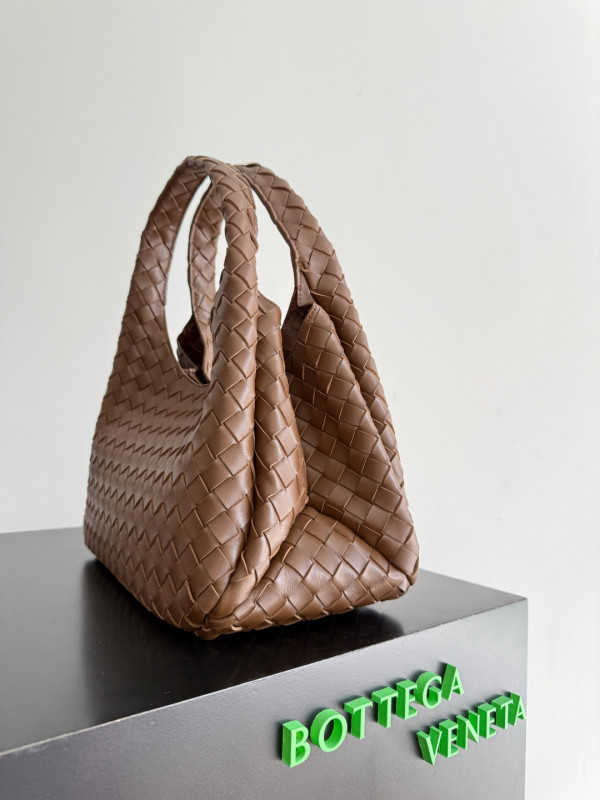 bo*te*ga Ve*ne*ta campana - 33*20*16.5cm