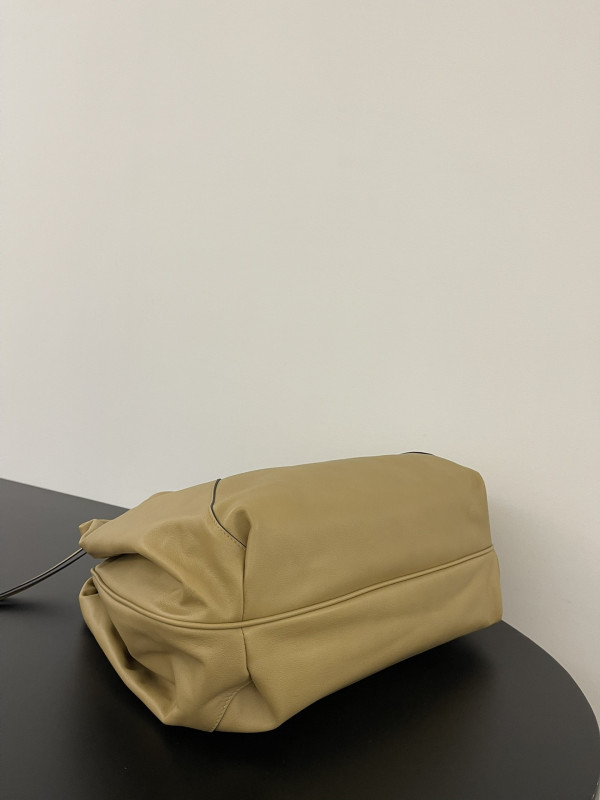 F**di spy large - 48*20*22cm