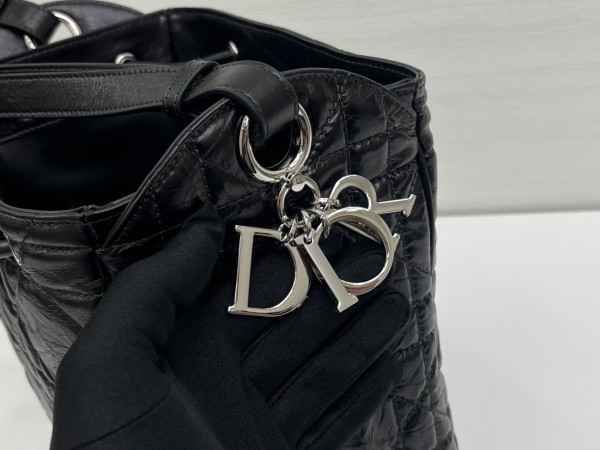 Diro D-Motion Bag - 23 x 24 x 13CM